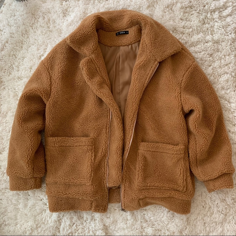 I.AM.GIA Teddy Coat in Beige